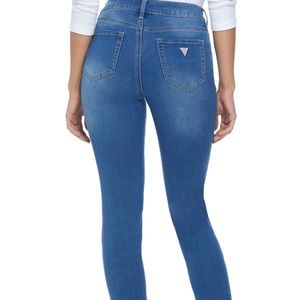 GUESS high waist skinny jeans 26